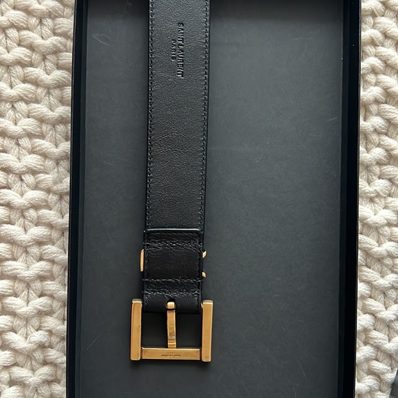 YSL Gold Belt - Picture 7 of 8